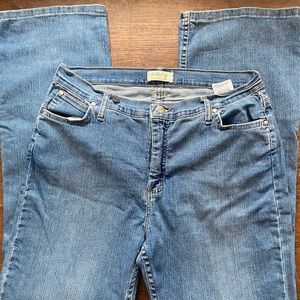 Womens Wrangler 90s bootcut jeans